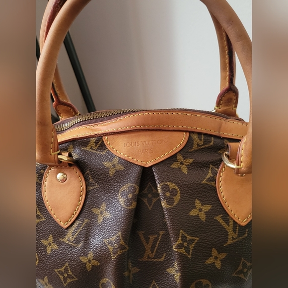 Louis Vuitton Tivoli Bag - Picture 4 of 12
